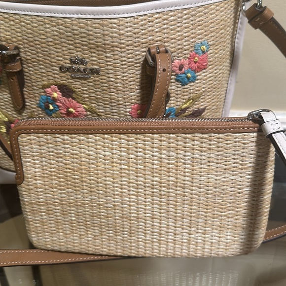 Coach straw floral embroidery purse and wristlet - Picture 8 of 10